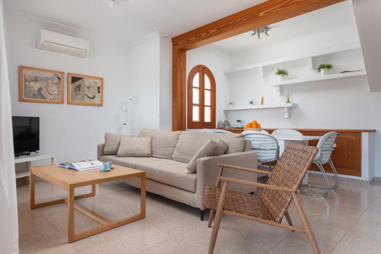Hébergement de vacances Ses Ones With Sea Views *